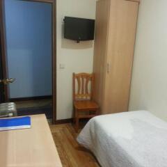 Отель Hostal Avenida Испания, Мадрид - 1 отзыв об отеле, цены и фото номеров - забронировать отель Hostal Avenida онлайн комната для гостей фото 4