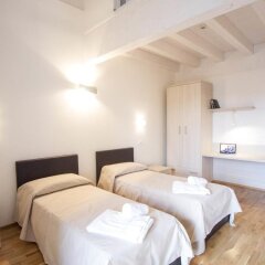 Отель Arezzo Sport College Ареццо сейф в номере