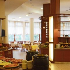 Отель Orpheus Hotel Болгария, Пампорово - отзывы, цены и фото номеров - забронировать отель Orpheus Hotel онлайн питание фото 2