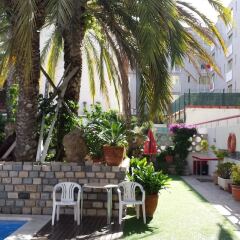 Отель Apartaments Mar Blau
