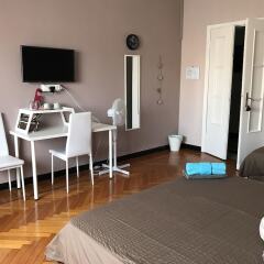 Отель B&B Piazza della Vittoria Италия, Генуя - отзывы, цены и фото номеров - забронировать отель B&B Piazza della Vittoria онлайн комната для гостей