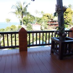 Отель Laem Sila Resort балкон