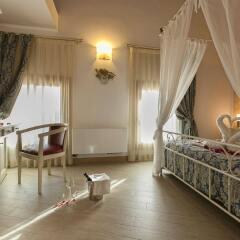 Отель Albergo Antica Corte Marchesini Италия, Кампанья-Лупия - 1 отзыв об отеле, цены и фото номеров - забронировать отель Albergo Antica Corte Marchesini онлайн комната для гостей
