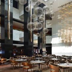 Renaissance Shanghai Yangtze Hotel гостиничный бар