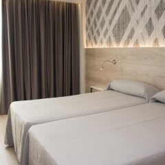 Hotel Port Alicante комната для гостей фото 2