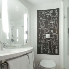Отель ibis London Stratford ванная