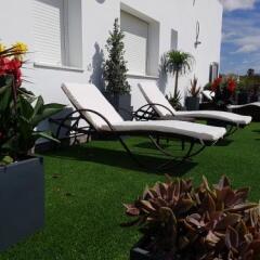 Отель Apartamentos Turisticos La Boutique del Mar Испания, Кониль-де-ла-Фронтера - отзывы, цены и фото номеров - забронировать отель Apartamentos Turisticos La Boutique del Mar онлайн бассейн фото 2