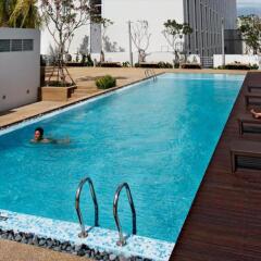 Отель Eastin Hotel Penang Малайзия, Пенанг - отзывы, цены и фото номеров - забронировать отель Eastin Hotel Penang онлайн бассейн фото 2