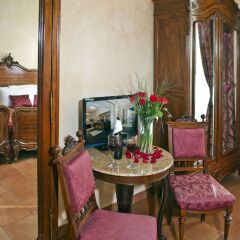 Hotel Caesar Prague в номере