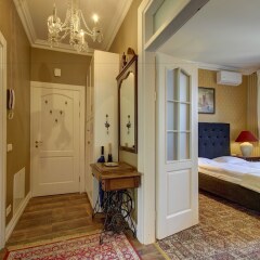 Отель German18-3A Luxury Vilnius apartment Литва, Вильнюс - отзывы, цены и фото номеров - забронировать отель German18-3A Luxury Vilnius apartment онлайн комната для гостей фото 3