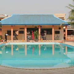 Randolph Hotel and Resorts фитнесс-зал