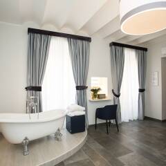 Отель Trivium Suites Fontana di Trevi комната для гостей фото 5