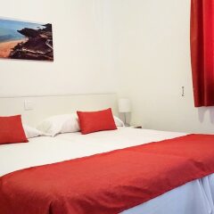 Отель Apartamentos California I y II комната для гостей фото 3