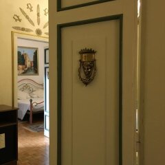Отель Villa Ducale Доло сейф в номере