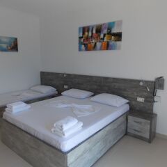 Hotel Mucobega 2 Саранда комната для гостей