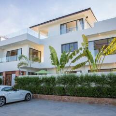 Отель Luxury Villa Pina Colada парковка