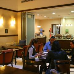 Отель Hampton Inn & Suites Mexico City - Centro Historico Мехико интерьер отеля фото 2