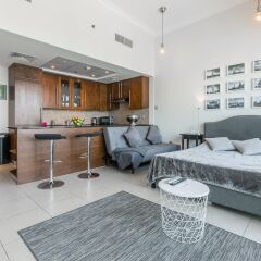 Отель City Nights Holiday Homes- 8 BLVD Walk Tower в номере