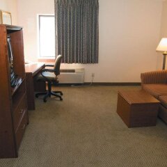 Отель La Quinta Inn & Suites Meridian удобства в номере фото 2