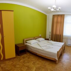 Хостел Luys Hostel & Turs Ереван комната для гостей фото 4