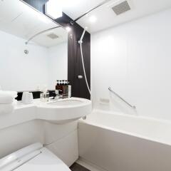 Отель Villa Fontaine Nihombashi Hakozaki Токио ванная фото 2