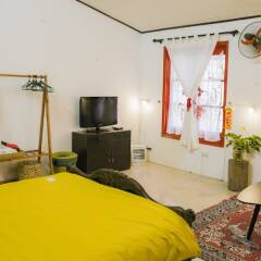 Отель NQ Vintage House удобства в номере