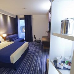 Отель Holiday Inn Express Rome - East комната для гостей фото 3