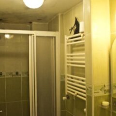Ida Hotel Турция, Стамбул - 1 отзыв об отеле, цены и фото номеров - забронировать отель Ida Hotel онлайн ванная фото 2