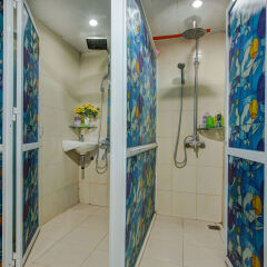 Отель AZ Hanoi Hostel Вьетнам, Ханой - отзывы, цены и фото номеров - забронировать отель AZ Hanoi Hostel онлайн ванная