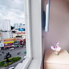 Saigon Night Hotel балкон