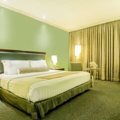 Makati Palace Hotel комната для гостей фото 3