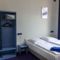Hotel Transit Loft сейф в номере