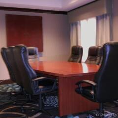 Отель Staybridge Suites Columbus-Airport