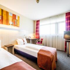 Отель Holiday Inn Express Berlin City Centre комната для гостей