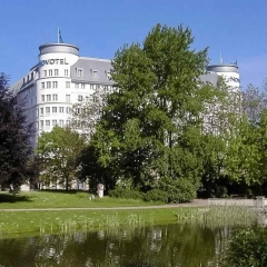 Отель Vienna House Easy Leipzig Германия, Лейпциг - 2 отзыва об отеле, цены и фото номеров - забронировать отель Vienna House Easy Leipzig онлайн приотельная территория