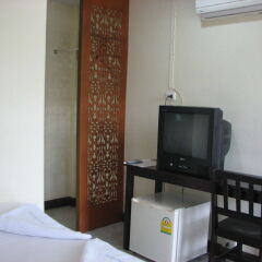 Отель Krabi Flora Hotel Таиланд, Краби - отзывы, цены и фото номеров - забронировать отель Krabi Flora Hotel онлайн удобства в номере