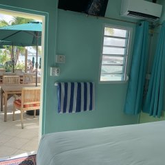 Azure Hotel and Art Studio in Simpson Bay, Sint Maarten from 137$, photos, reviews - zenhotels.com guestroom photo 4