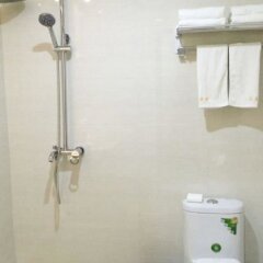 Отель Baifa Express Hotel Китай, Шанхай - отзывы, цены и фото номеров - забронировать отель Baifa Express Hotel онлайн ванная фото 2