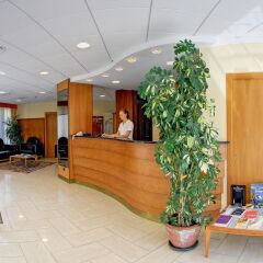 Отель Residence Zust Италия, Вербания - отзывы, цены и фото номеров - забронировать отель Residence Zust онлайн интерьер отеля фото 2
