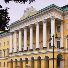 Гостиница Four Seasons Lion Palace St. Petersburg вид на фасад