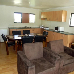 Отель Hans Travel Inn в номере