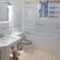 Отель Gloria Mansion - INH 23291 ванная