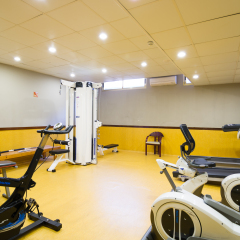 Отель Golden Port Salou & Spa фитнесс-зал