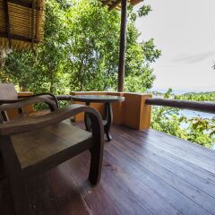 Отель Baan Talay Koh Tao балкон