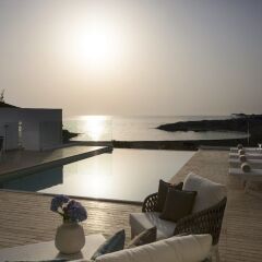 Отель Blue Protaras Seafront Villa 3 бассейн