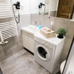 Апартаменты Dfive Apartments - Sziv ванная
