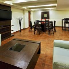 Отель Holiday Inn Plaza Universidad Мехико питание