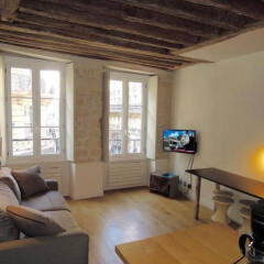 Отель Saint Denis Apartment Франция, Париж - отзывы, цены и фото номеров - забронировать отель Saint Denis Apartment онлайн комната для гостей фото 4