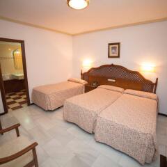 Los Omeyas Hotel комната для гостей фото 3