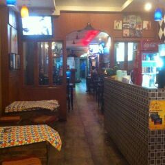 Отель Khaosan Rainbow Hostel Таиланд, Бангкок - отзывы, цены и фото номеров - забронировать отель Khaosan Rainbow Hostel онлайн гостиничный бар